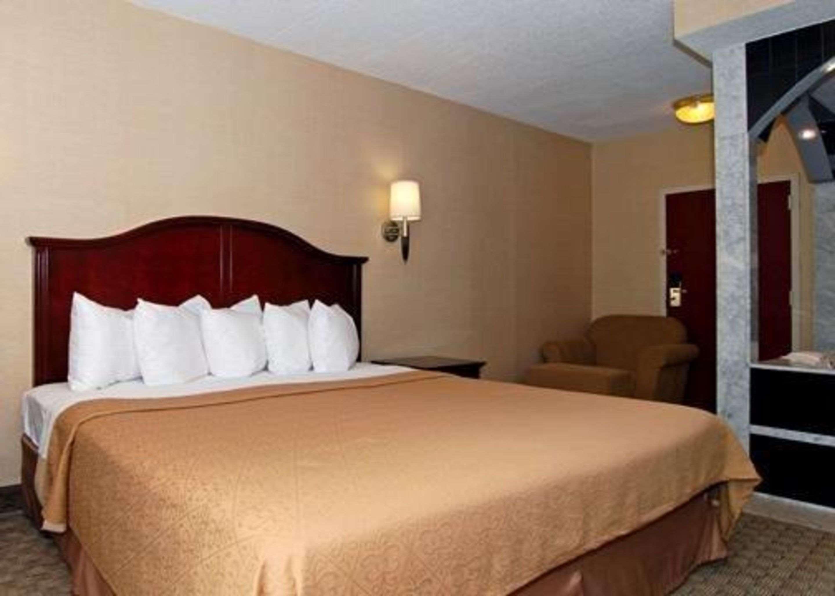 Quality & Hotel 2*